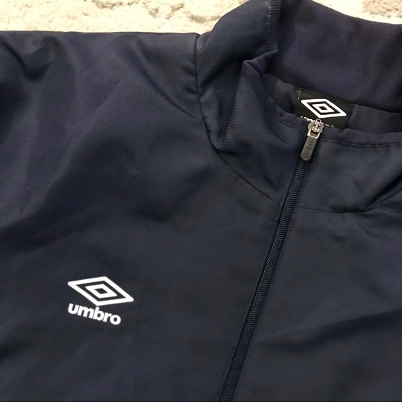 ✨EUC Umbro Windbreaker Jacket - Picture 3 of 7